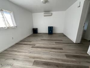 2240 Lake Dr Property Photo 10