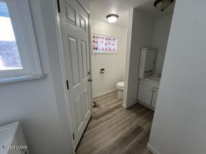 2240 Lake Dr Property Photo 17