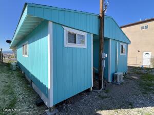 2240 Lake Dr Property Photo 22