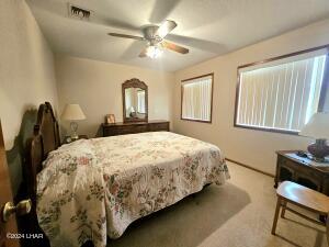 2100 E Valley View Rd Property Photo 25
