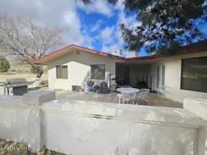 2100 E Valley View Rd Property Photo 31
