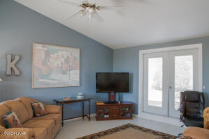 2978 Bonita Ln Property Photo 6