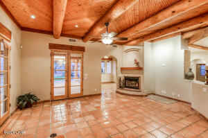 4061 Colt Dr Property Photo 7