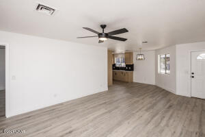 3057 Ironwood Dr Property Photo 7