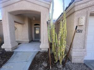 1311 Aviation Dr Property Photo 2