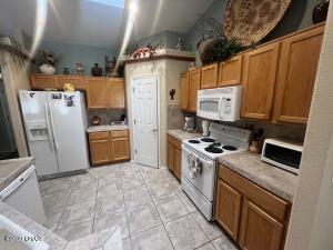 1311 Aviation Dr Property Photo 10