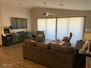 614 Grand Island Dr Property Photo 18