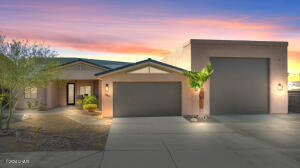 1646 Magnolia Dr Property Photo 2