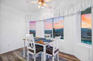 3457 Beale St Property Photo 12