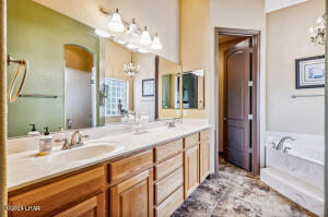421 Chablis Ct Property Photo 31
