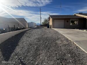 2245 Hillside Dr Property Photo 2