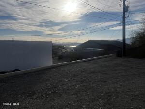 2245 Hillside Dr Property Photo 3
