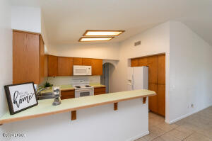 3464 Mockingbird Dr Property Photo 5