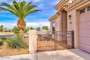 745 Malibu Dr Property Photo 2