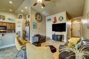 745 Malibu Dr Property Photo 8