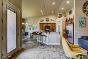 745 Malibu Dr Property Photo 9