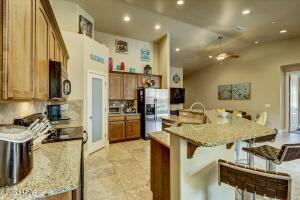 745 Malibu Dr Property Photo 12