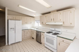 7532 Valley View Dr 179 Property Photo 22