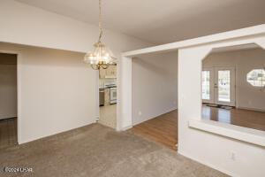 7532 Valley View Dr 179 Property Photo 24