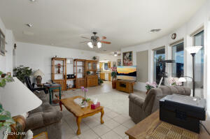 40 Nolina Ln Property Photo 7