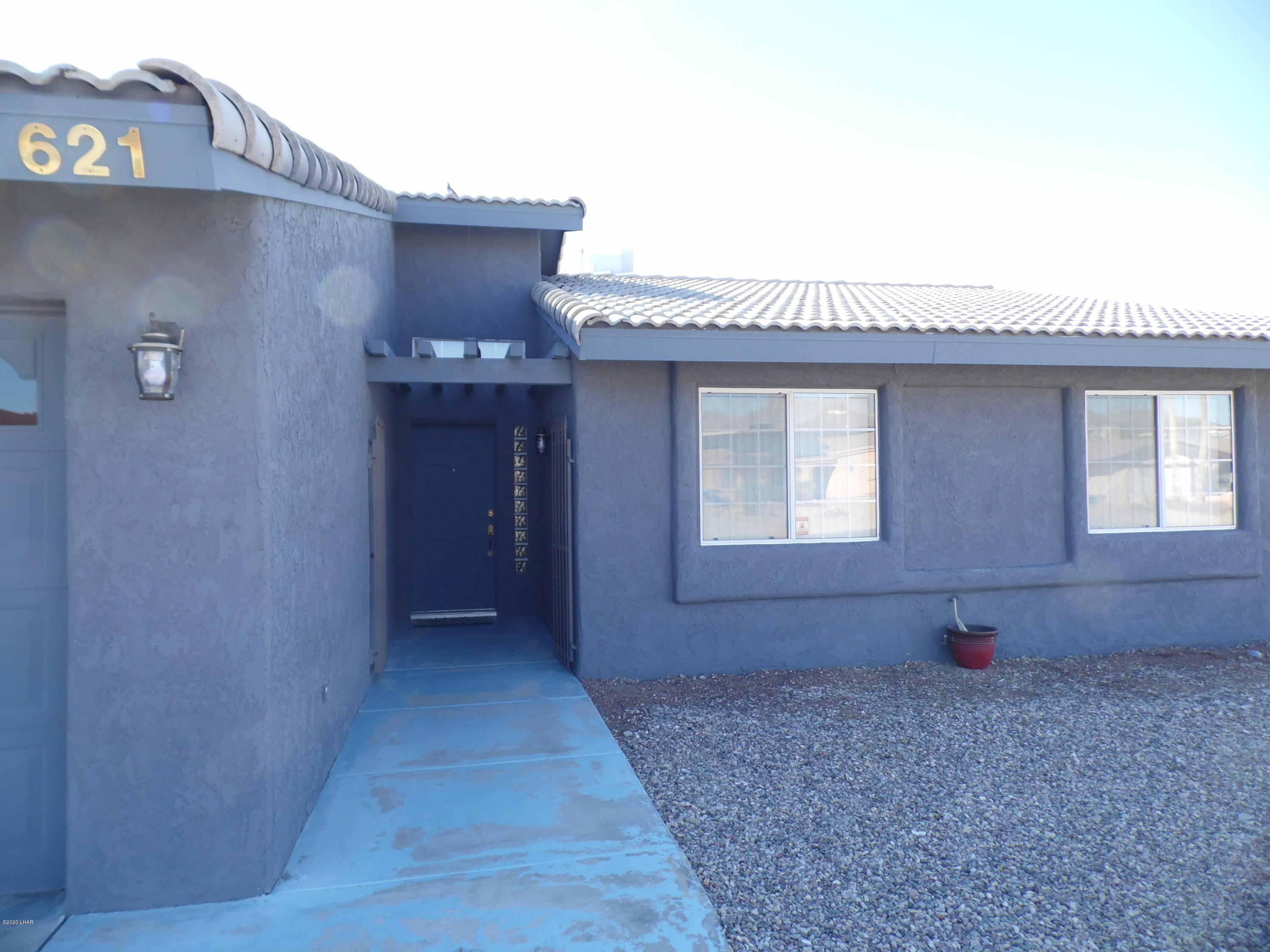 621 Pueblo Dr Property Photo 2