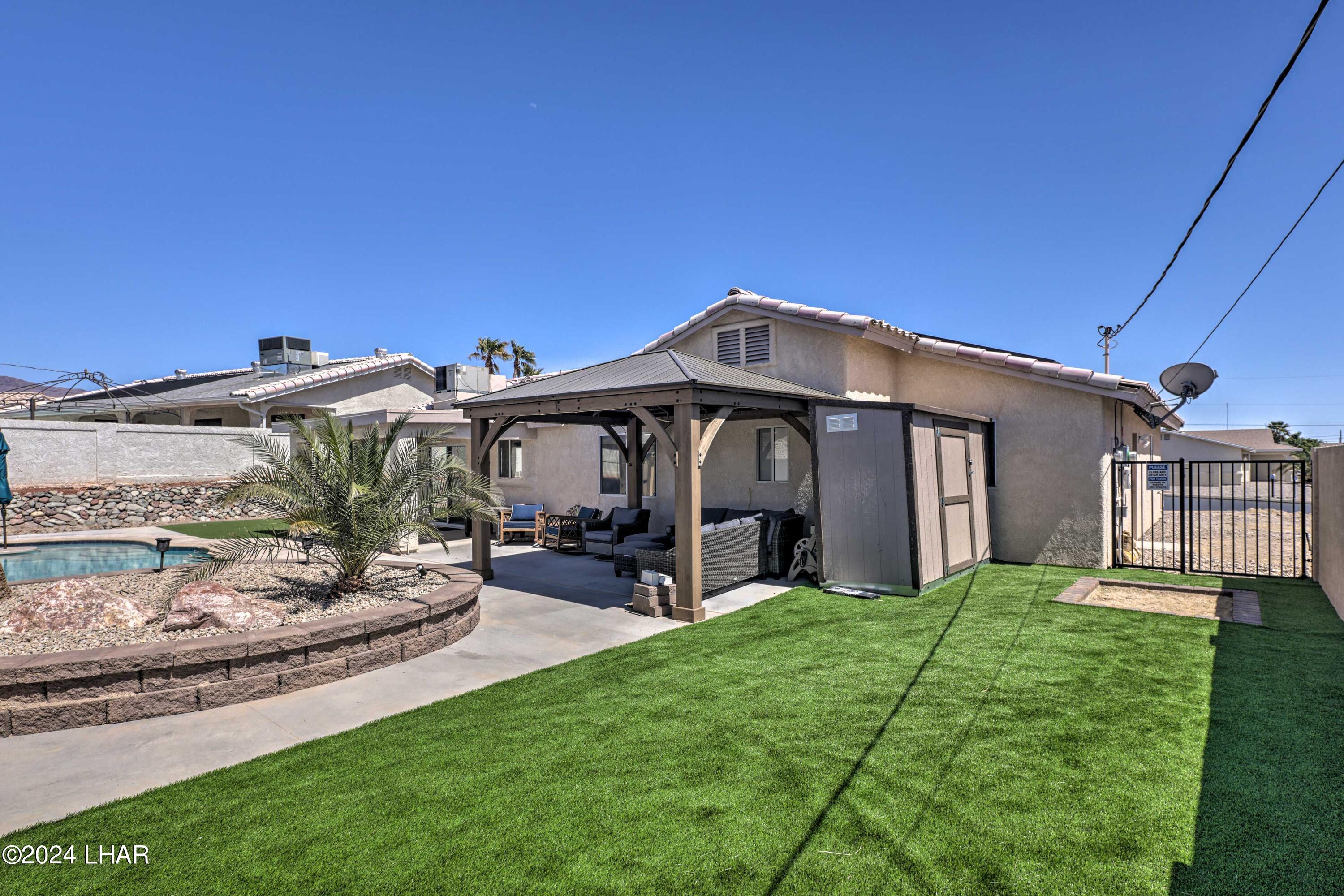 3435 Yavapai Dr Property Photo 3