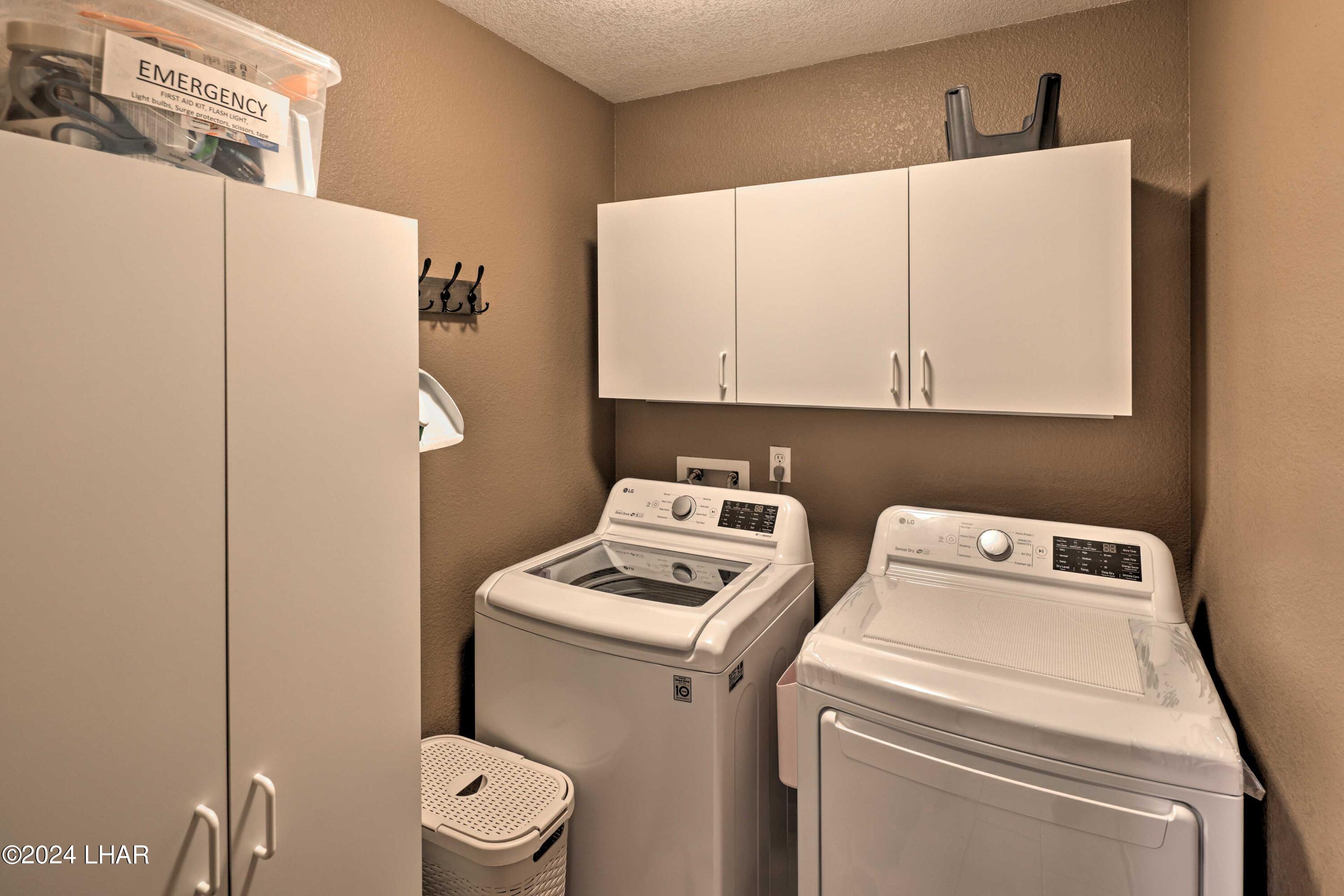 3435 Yavapai Dr Property Photo 23