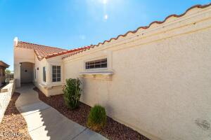 1596 Country Club Way Property Photo 2