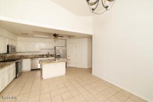 1596 Country Club Way Property Photo 5