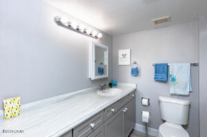 100 Mulberry Ave 203 Property Photo 24