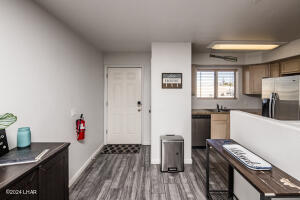 94 London Bridge Rd 409 Property Photo 7