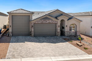 1680 E Raintree Ave Property Photo 1