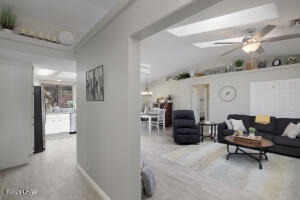 2830 Yuma Dr Property Photo 6