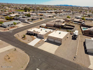 3480 Big Chief Dr Property Photo 4