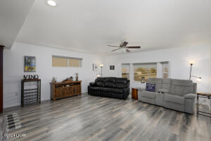 3480 Big Chief Dr Property Photo 20
