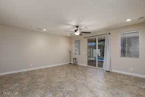 1210 Cascade Dr Property Photo 8