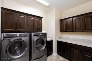1210 Cascade Dr Property Photo 16