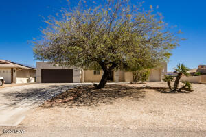 2401 Cosnina Dr Property Photo 1
