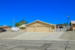 2205 Malahini Dr Property Photo 1