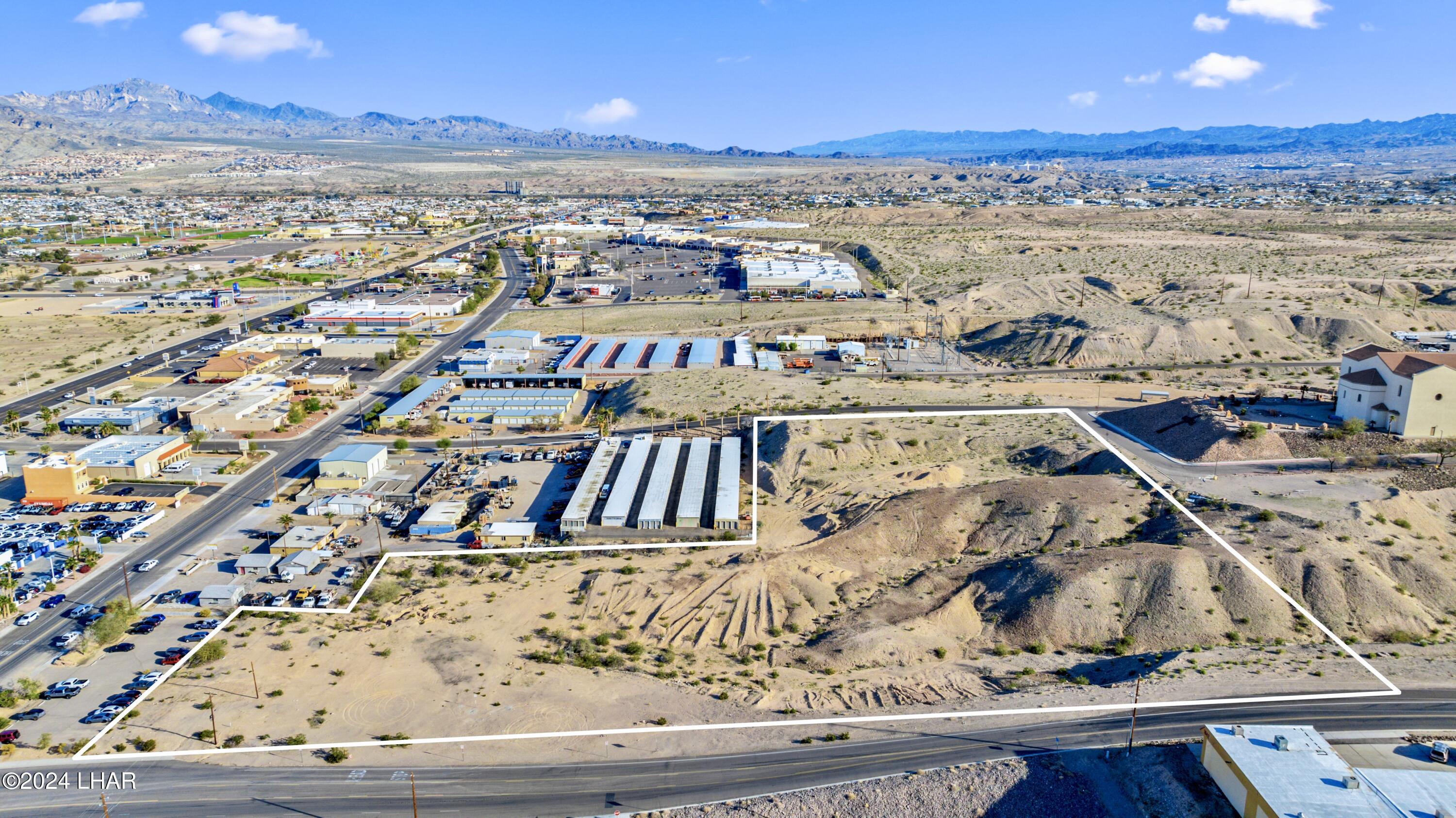 1579 N Oatman Rd Property Photo