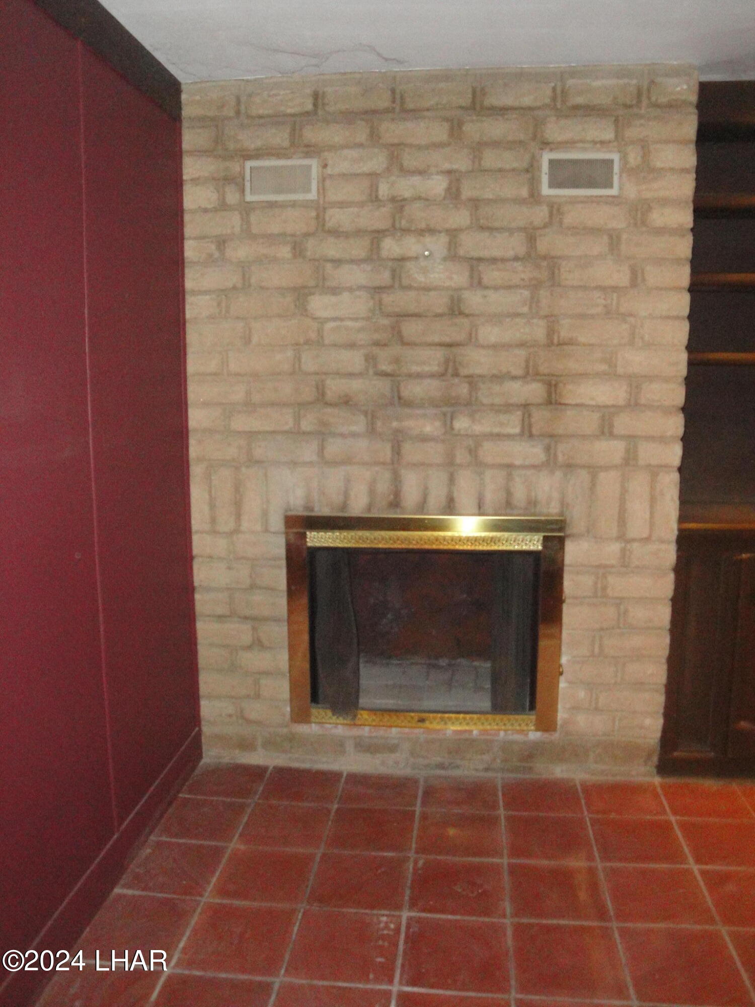 309 N Moonlight Dr Property Photo 5