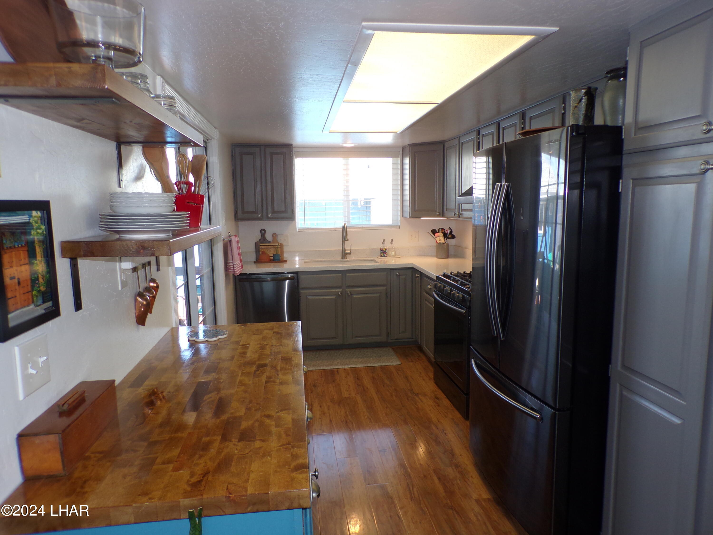 44351 Main St Property Photo 11