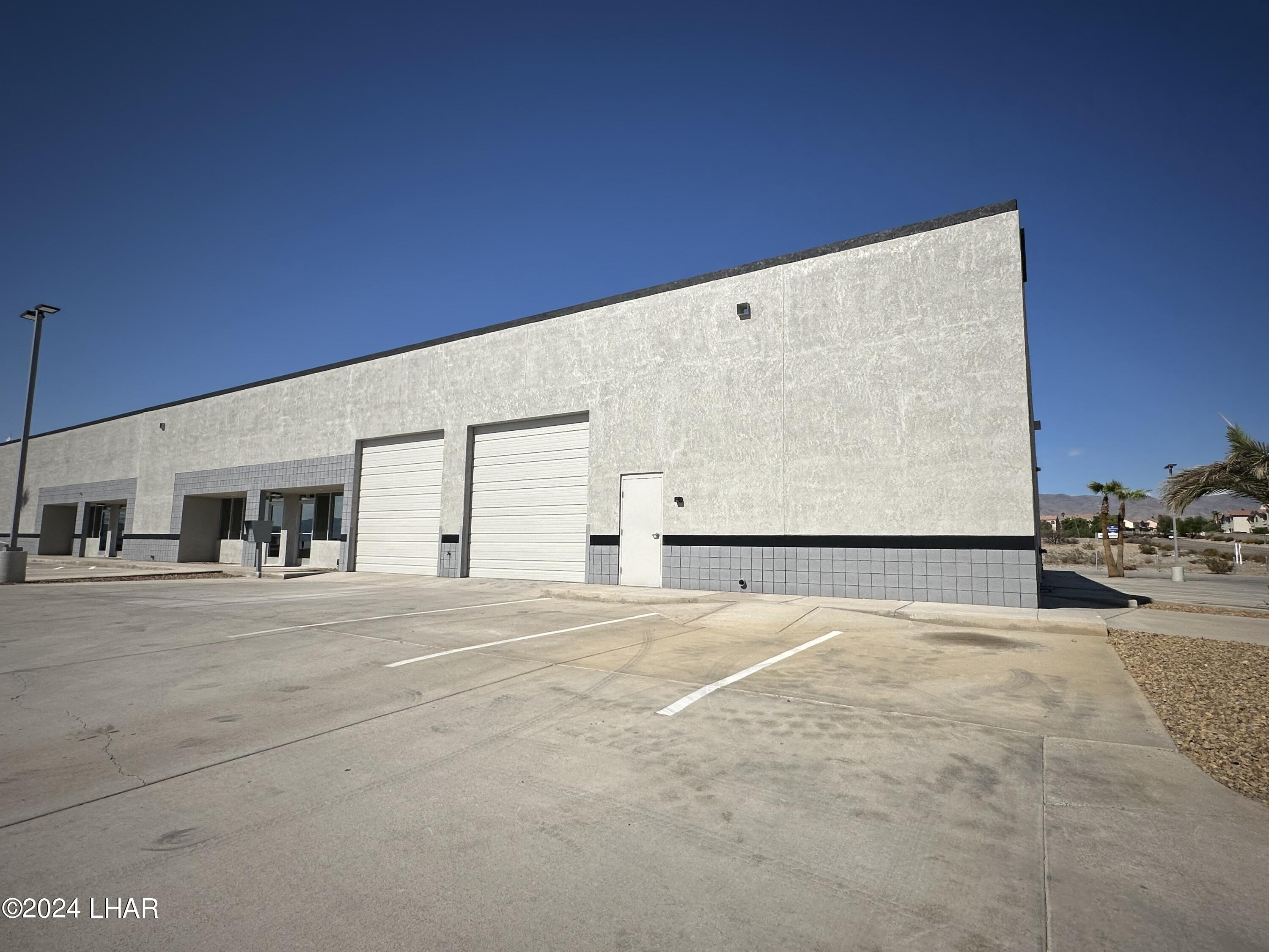 2175 N Kiowa Blvd, 4 Property Photo 2