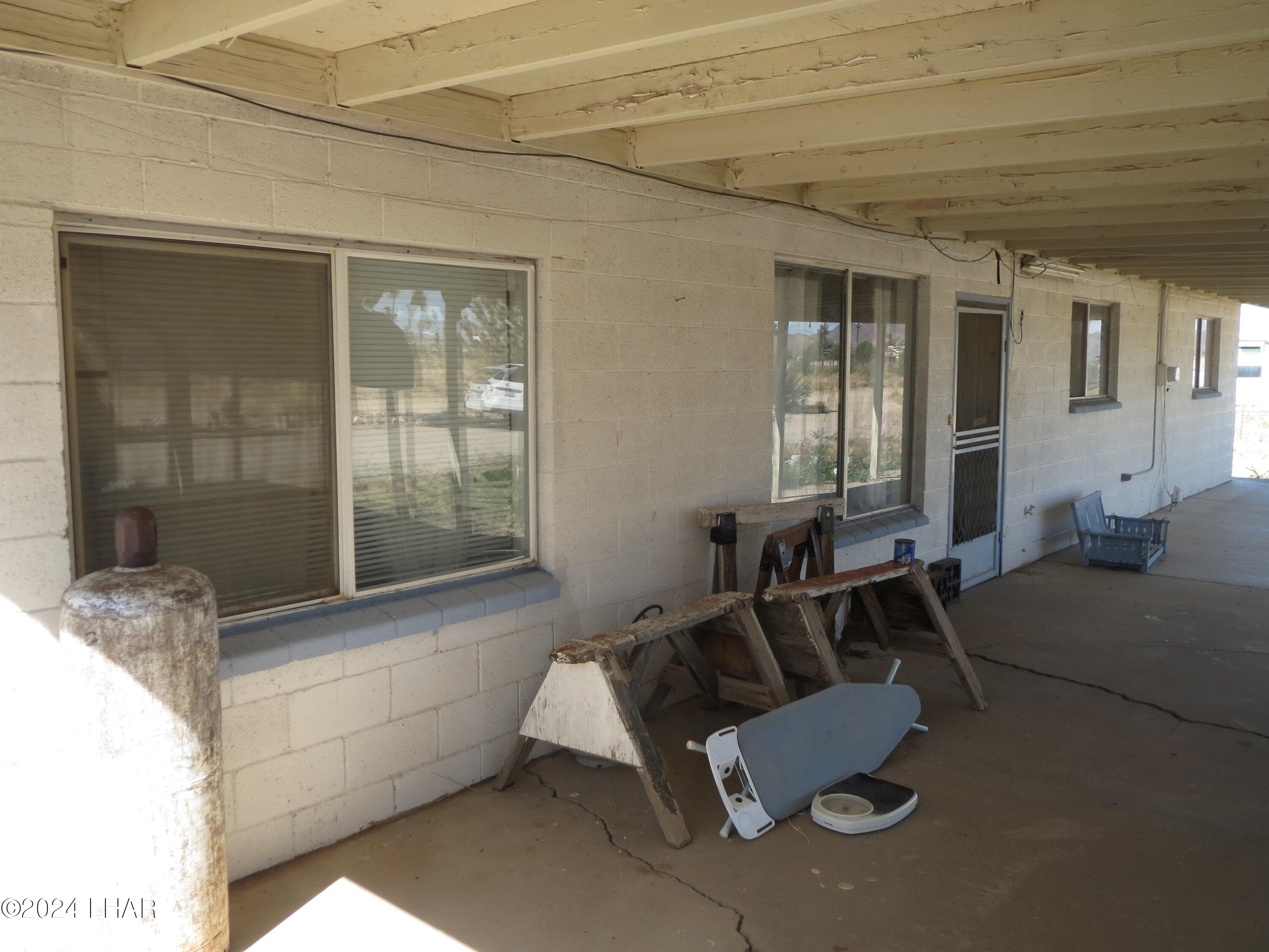 14501 N Canyon Dr Property Photo 7