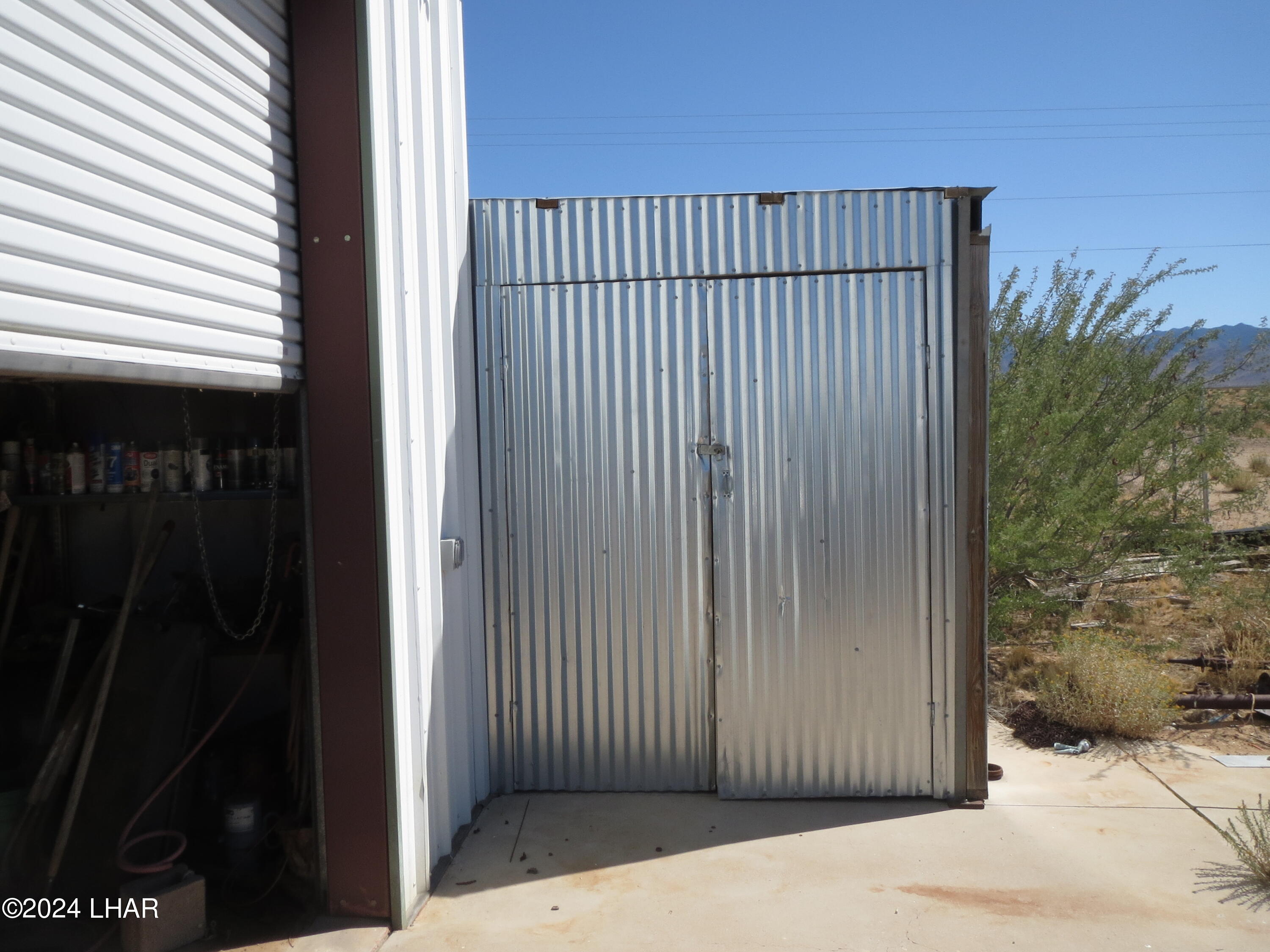 14501 N Canyon Dr Property Photo 12