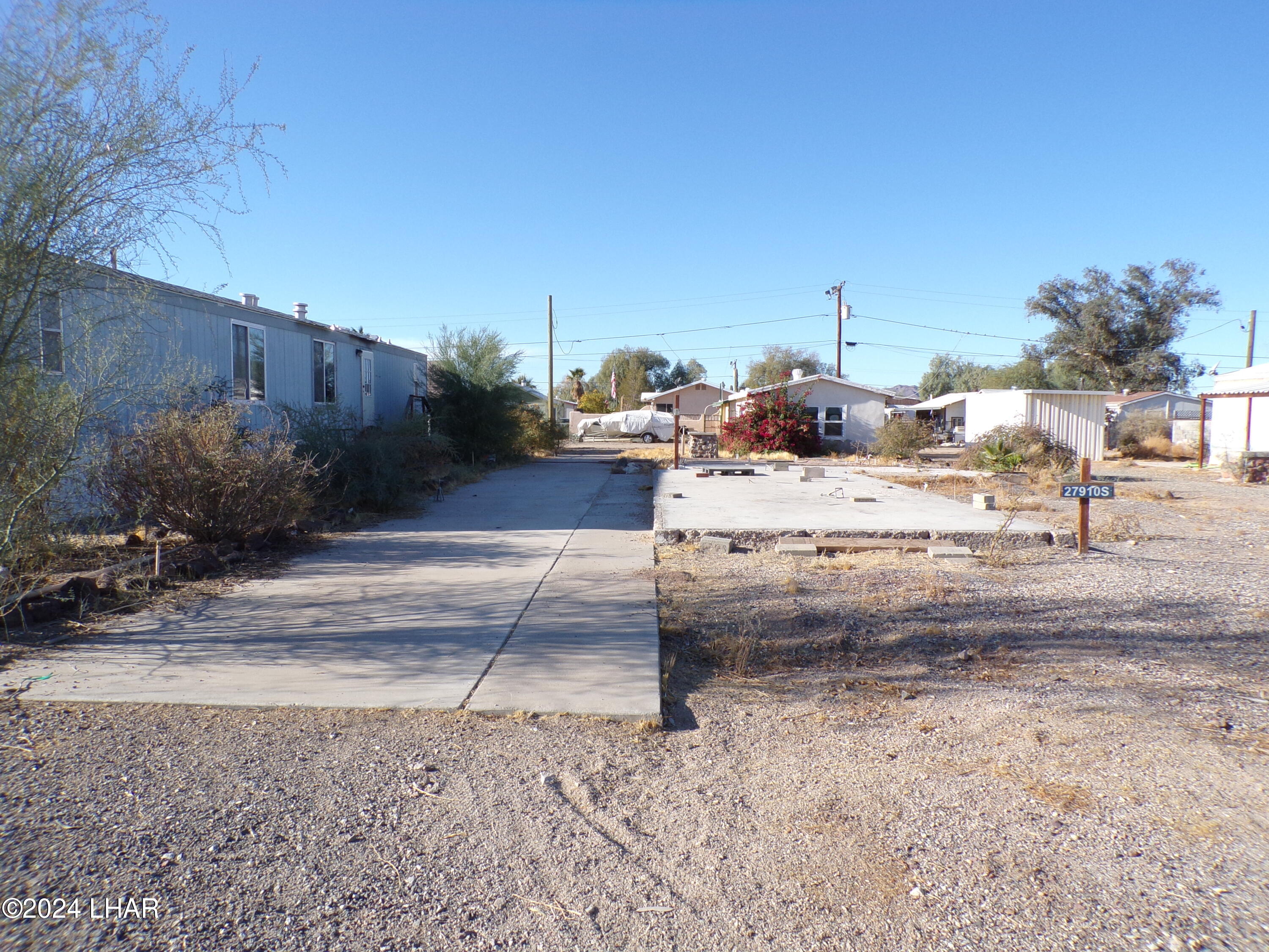 27910 Norris Ave Property Photo
