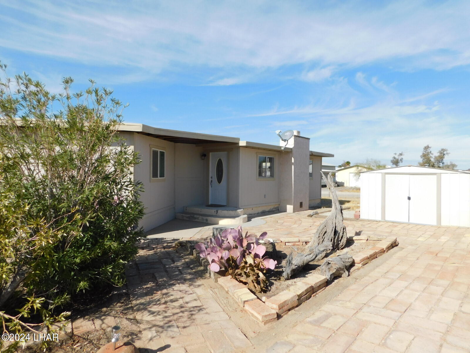 25571 Pendleton Way Property Photo