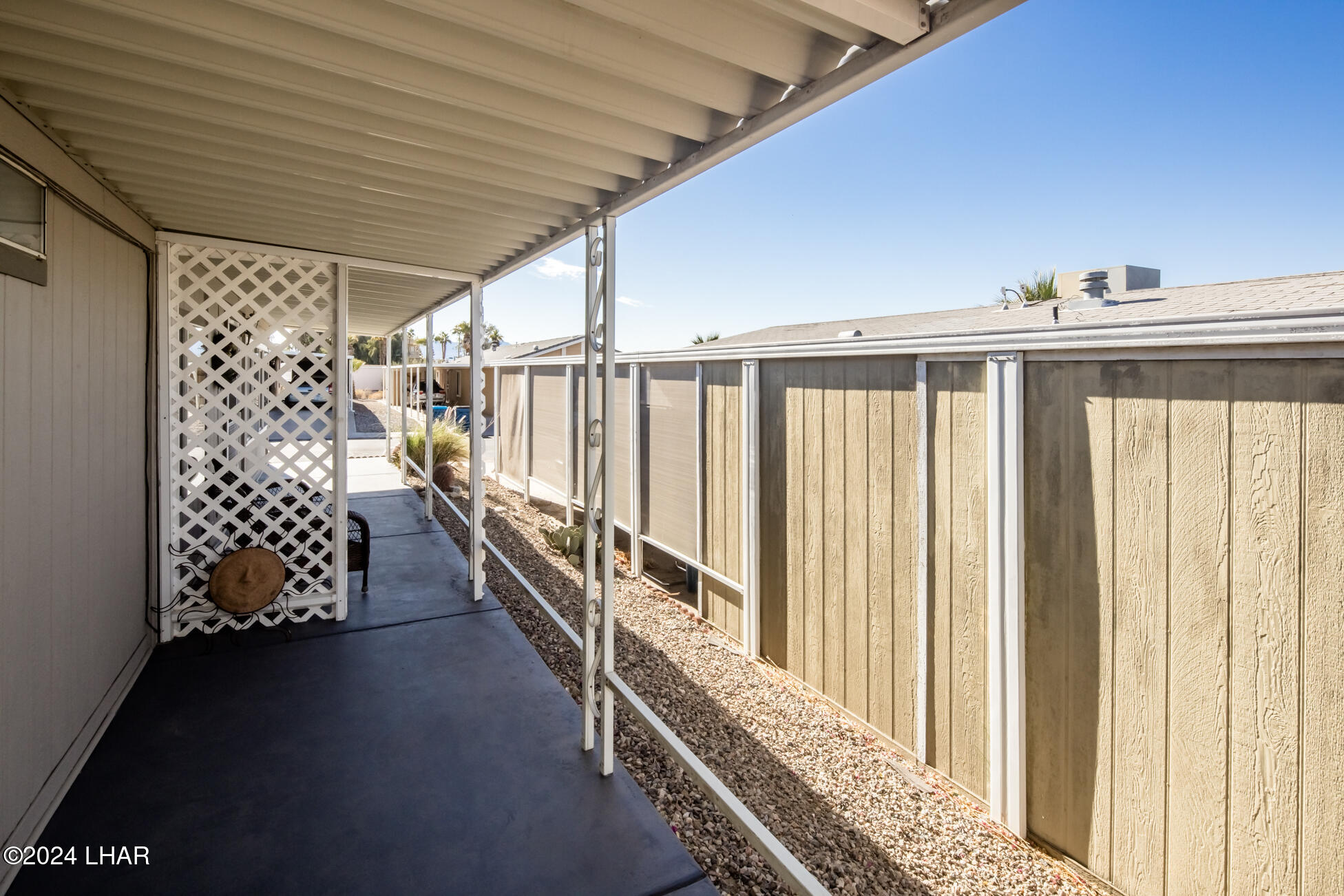 1415 King Dr Property Photo 9