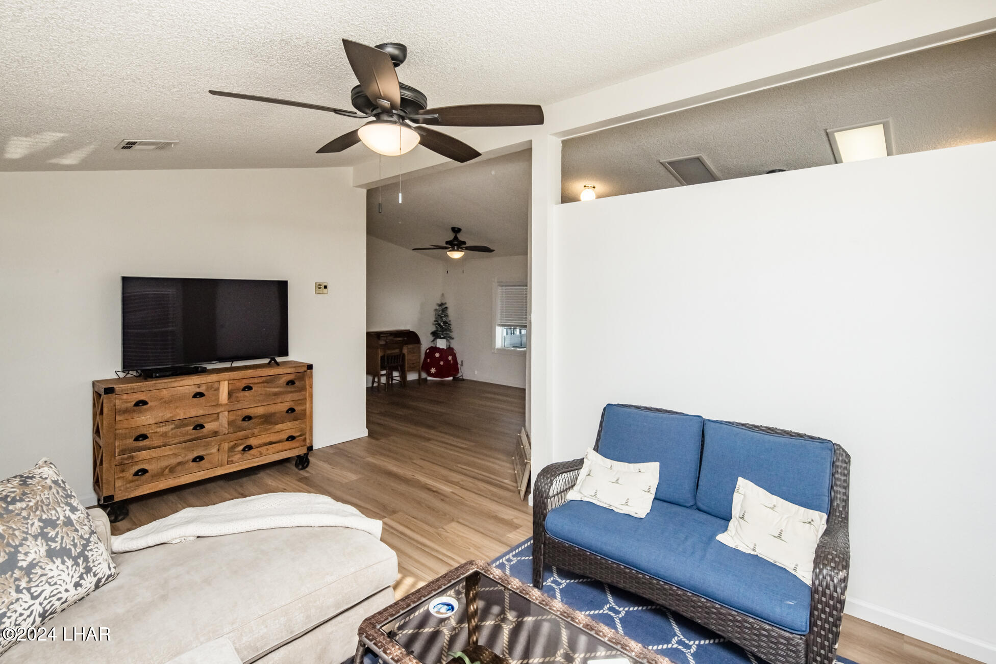 1415 King Dr Property Photo 12