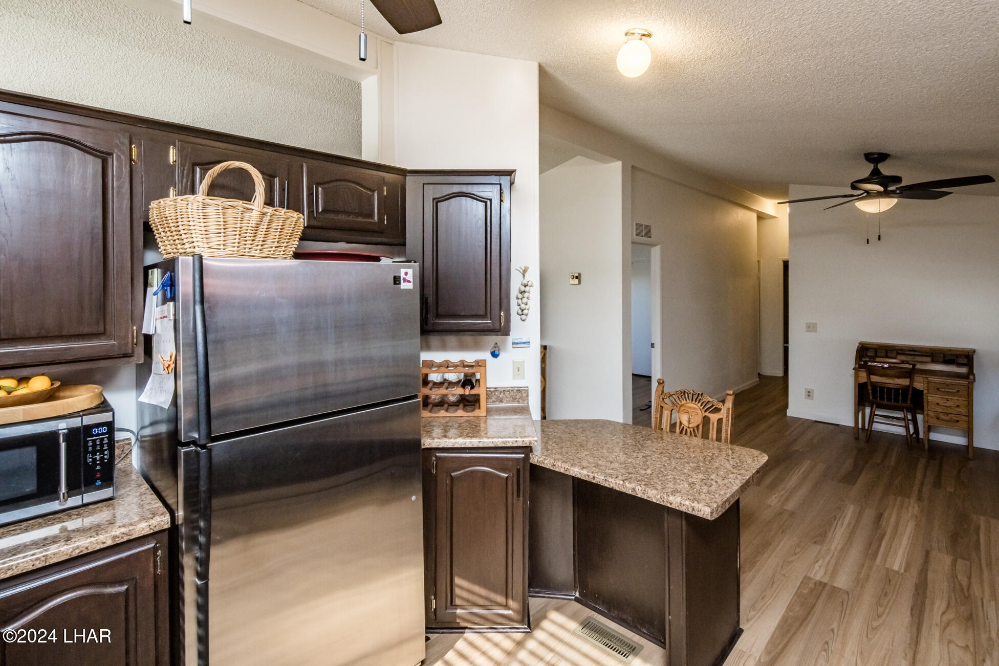 1415 King Dr Property Photo 16